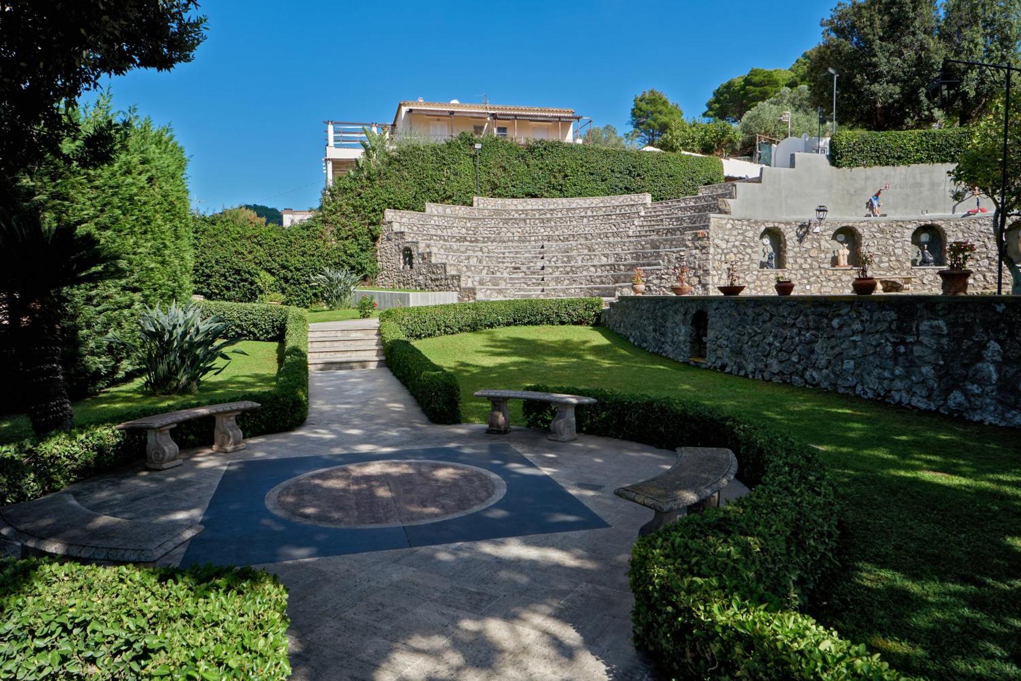 La Casa Dei Merli Capri Exterior photo